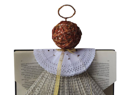 🌟 Angelito de Libros – Decoración Navideña Artesanal